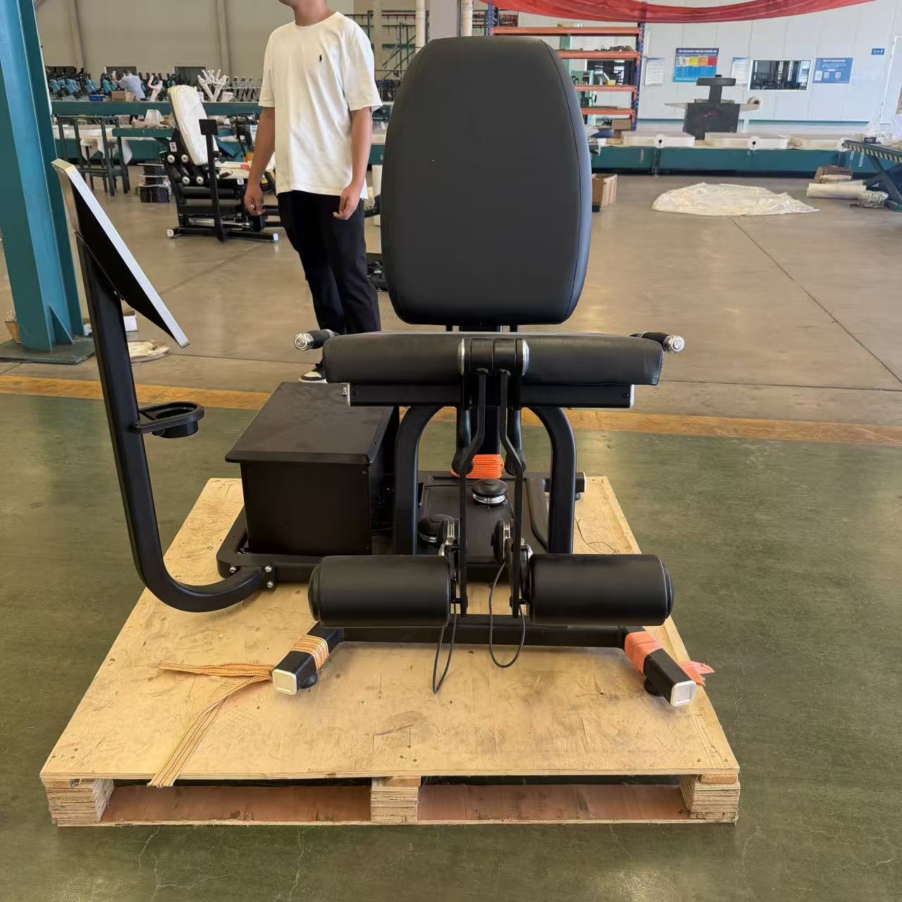 GT-6610 Digital Leg Extension Trainer